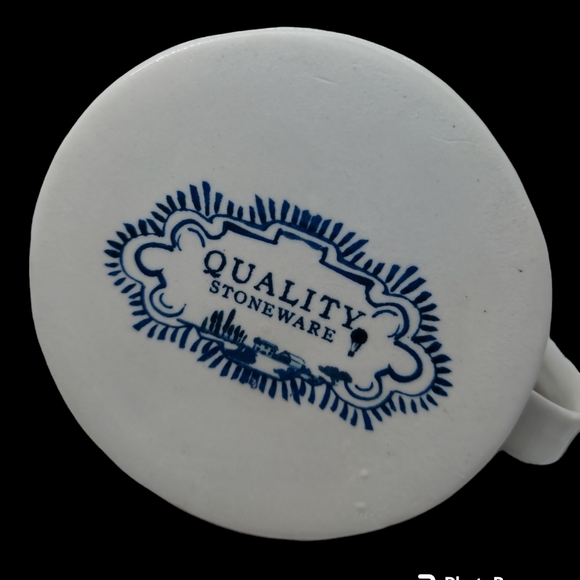 Quality Stoneware "L" Initial Coffee Mug - Picture 6 of 7